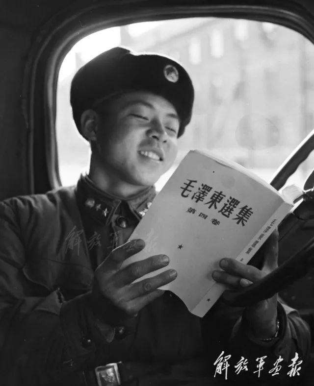 毛泽东思想论文，理解毛泽东思想，新时期如何坚持社会主义信仰？